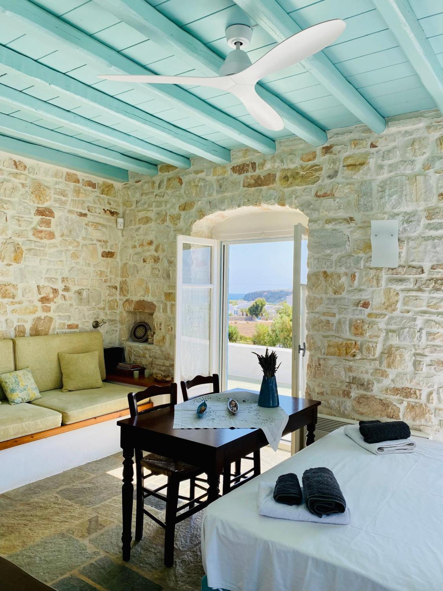 Santa Maria Traditional Stone Studio Exterior foto